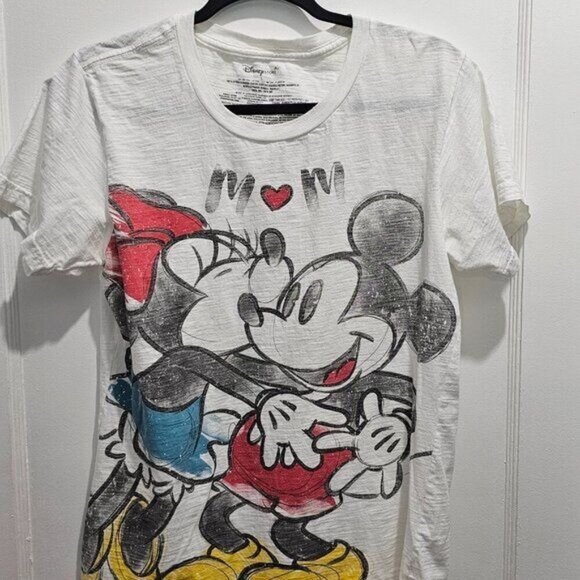 Disney Store Ladies Mickey & Minnie Mouse Kiss White Tee L - Picture 2 of 13